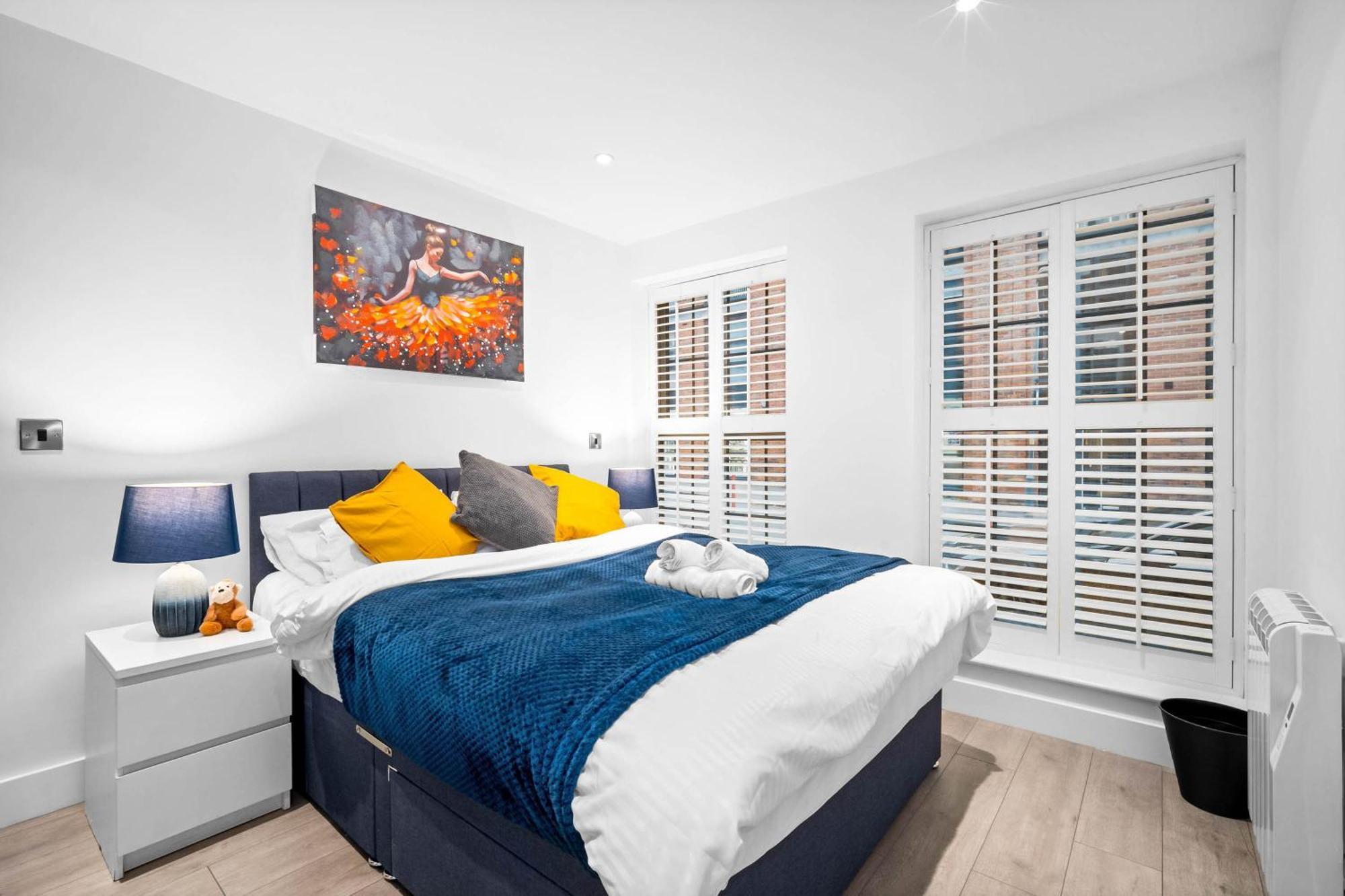 Luxury Centre 3bedroom 5beds With Allocated Parking Apartment Birmingham